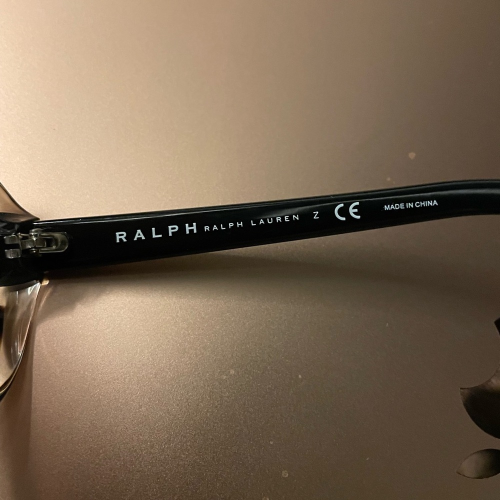 Ralph Lauren Women's Tortoise Shell Sunglasses RA5126 959/13 60-15 125
3N - Picture 4 of 6